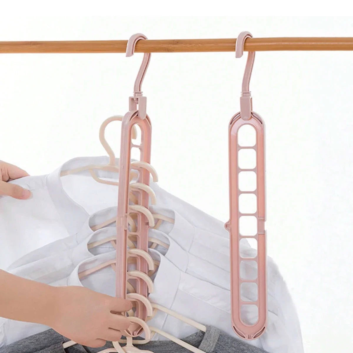 Cintre pliable multifonction